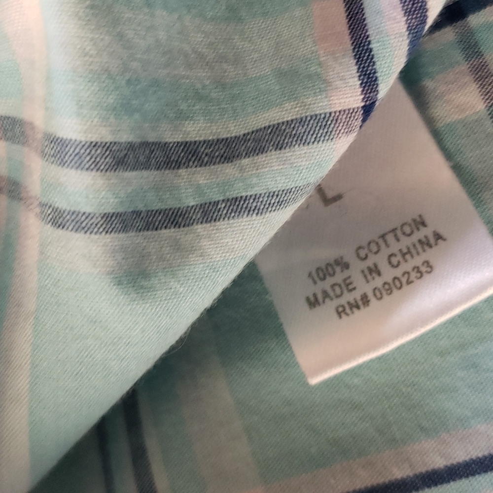 Basic button down sz L - Picture 6 of 10